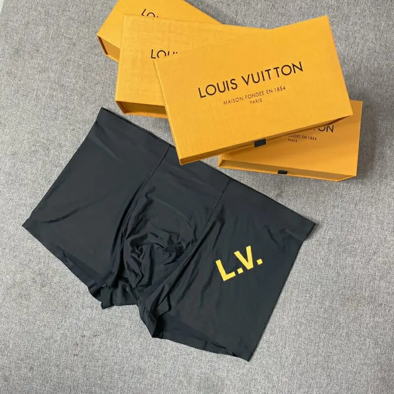 louis vuitton lv sous vetementss pour homme s_11663bb3